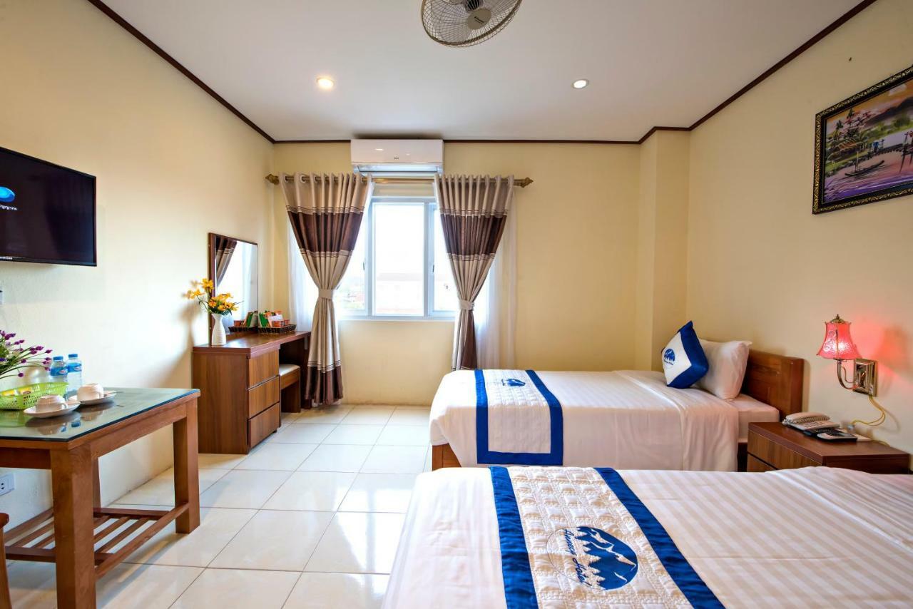 Annecy Hotel Vang Vieng Exterior photo